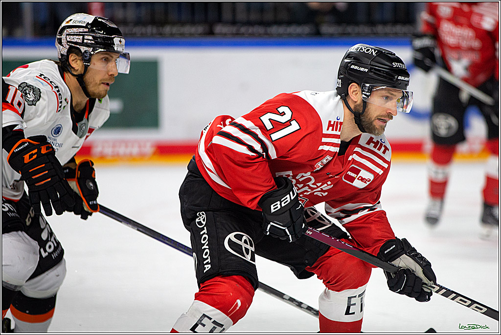 PENNY DEL; Koelner Haie- Loewen Frankfurt; Koeln, 01.12.2022